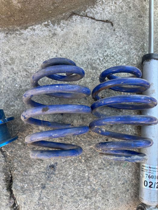 Amortizor spate coborât pentru E46.