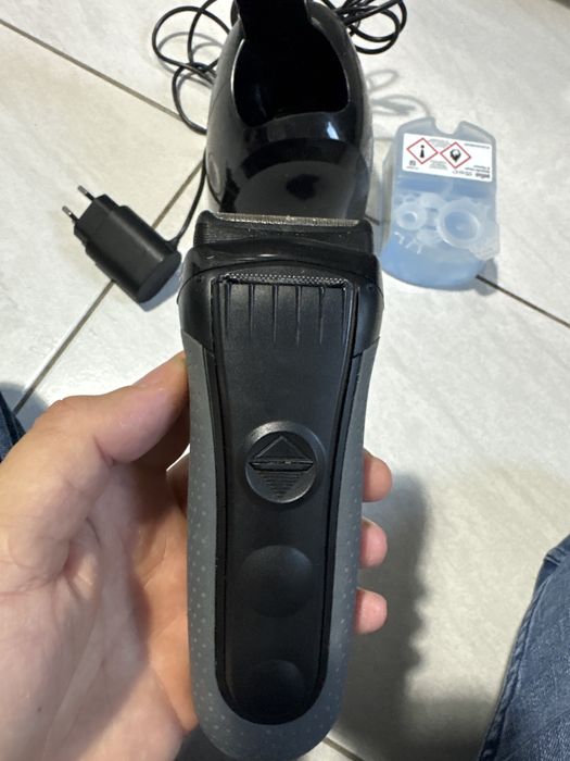 Aparat de ras braun s3