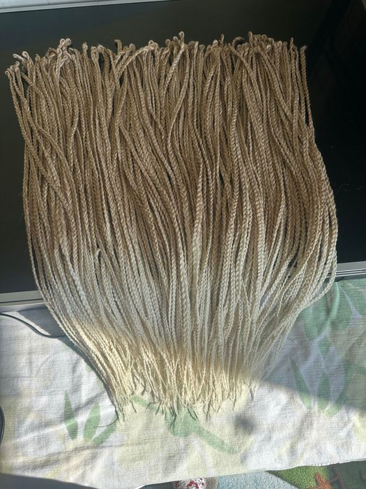 Ръчно изработени плитки готови за поставяне