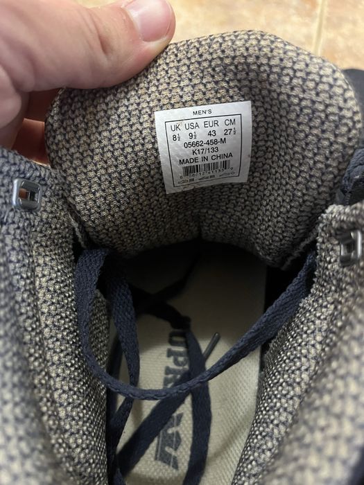 Обувки Supra.