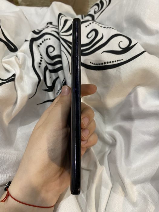 Samsung A41, 64гб в идеальном состоянии