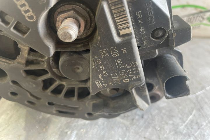 Alternator 028 903 028 Volkswagen VW Golf a 4-a generatie