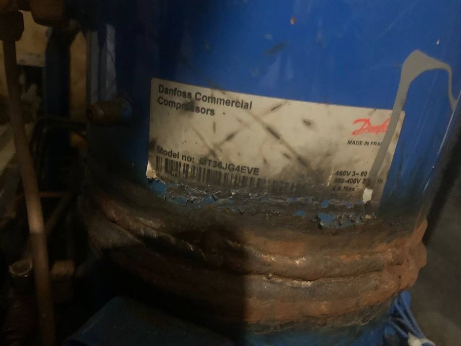 Рабочий Рефрижератор (холодильный) контейнер (серия Alka)