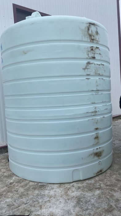 Емкость ,бак ,пластиковый