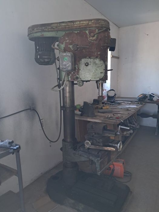 токарный станок