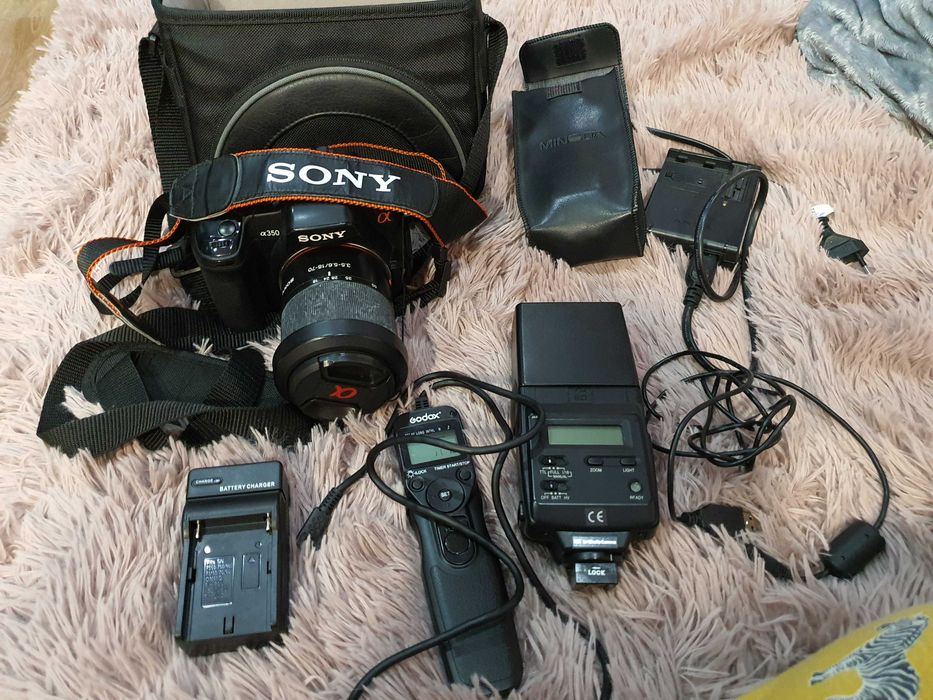 DSLR Фотоапарат Sony А350 + светкавица + дистанционно