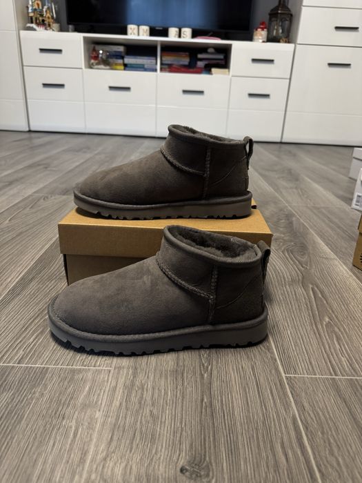 Ugg Classic Ultra Mini Grey