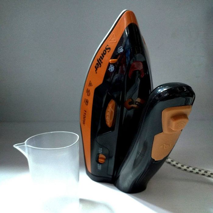 Утюг для одежды SONIFER SF-9054 дорожный утюг garment iron