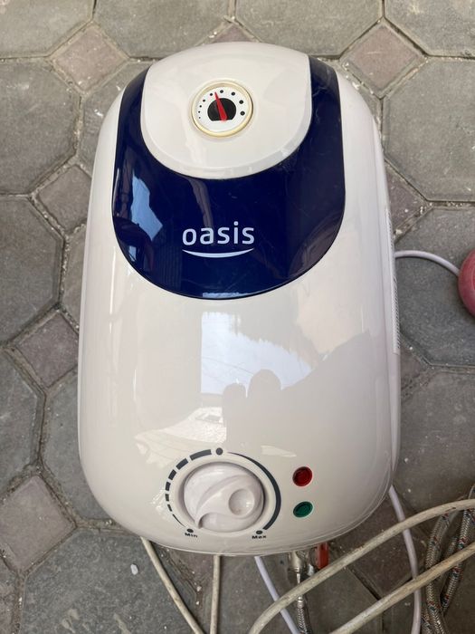 Продам тумбочку,шкафчик