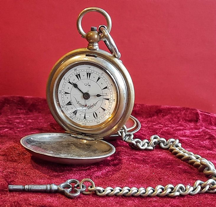 Старинен Османски джобен часовник с кюстек и ключ