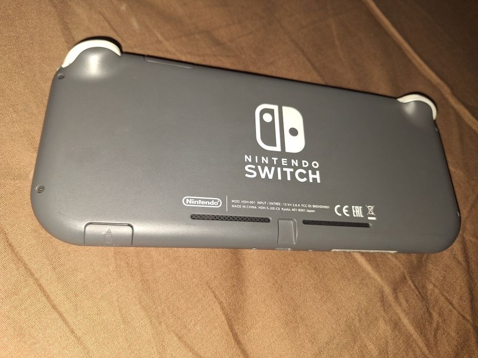Nintendo switch lite розовый и серый