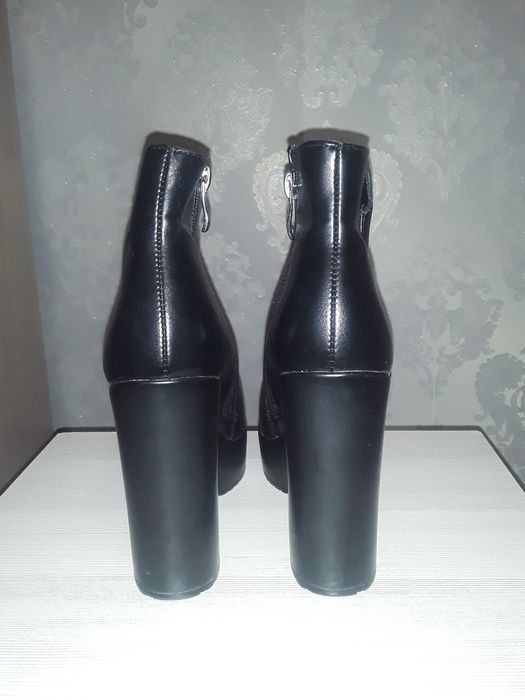 Продам ботильоны