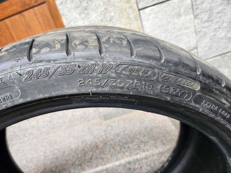 Гуми Michelin 245/35/19