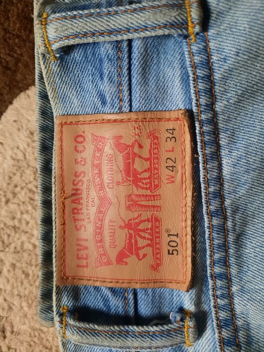 Blugi Levi's Strauss