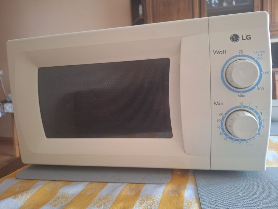 Cuptor cu microunde LG