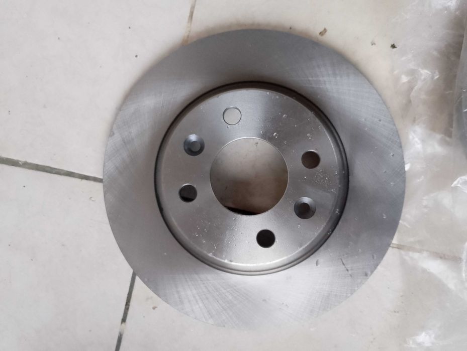 Предни спирачни дискове