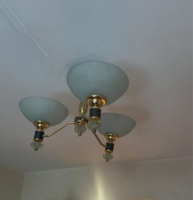 Люстры по 1000 тг