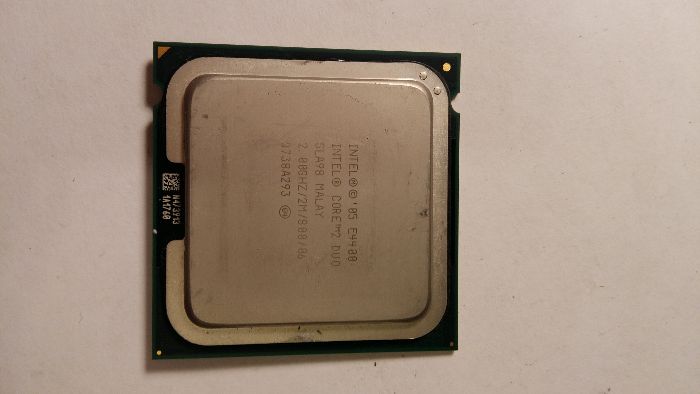Процессоры Intel Celeron G530/2.4GHz