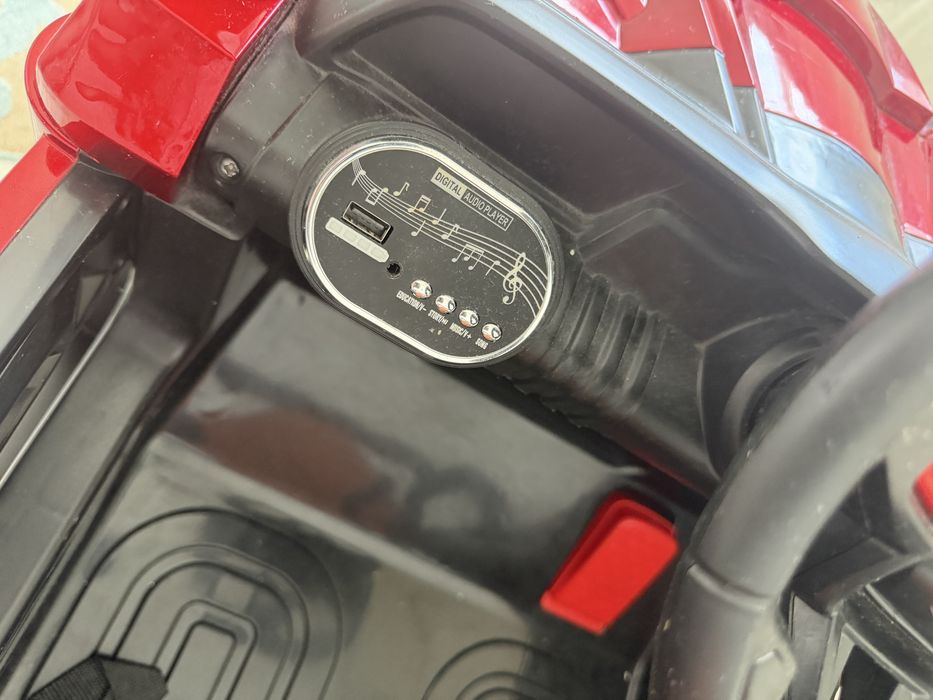 Машина на пульте управления