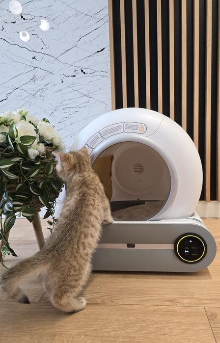 Litieră automată PETLUX noua  + garanție ( pret magazin 2595)