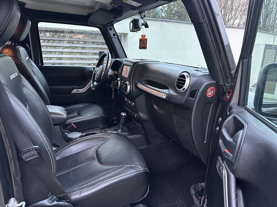 Jeep Rubicon An 2018 Motor 2.8 CRD 200 CP Accept si variante auto!