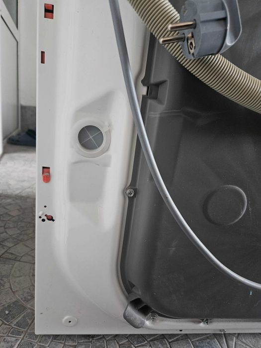 Пералня със сушилня AEG LAVAMAT L87695WD – 9 кг / 7 кг, 1600 оборота