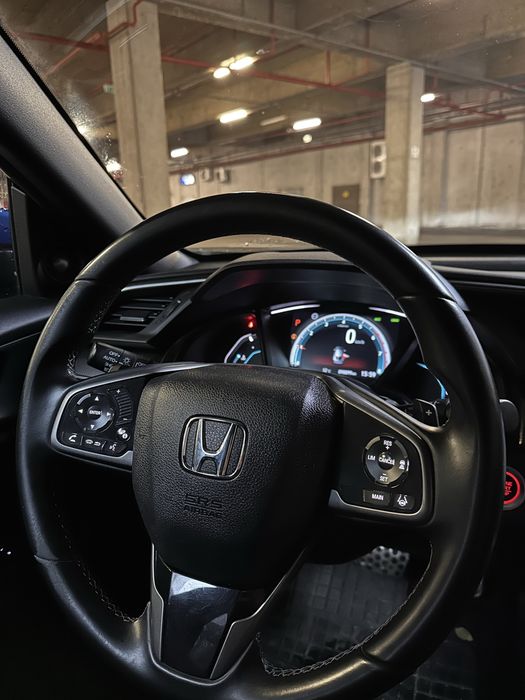 Honda Civic X поколение 2018г