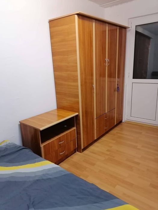 Apartament de închiriat