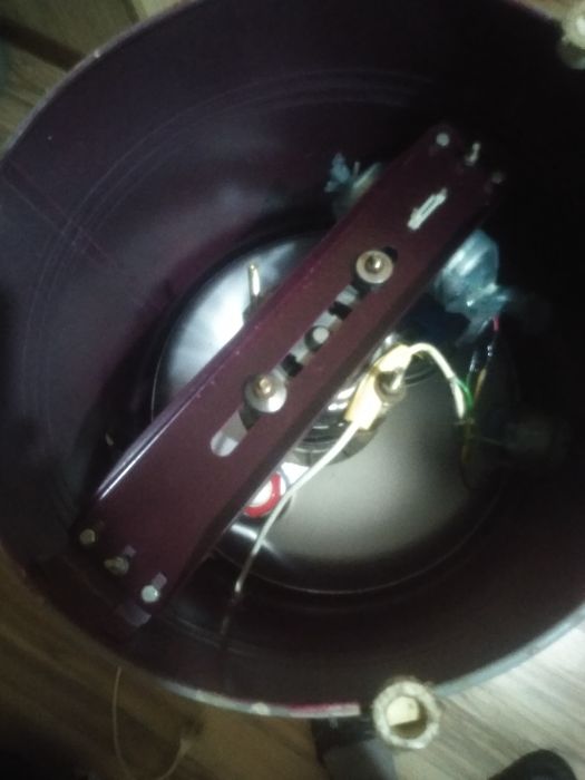 Кирмошина сотилади