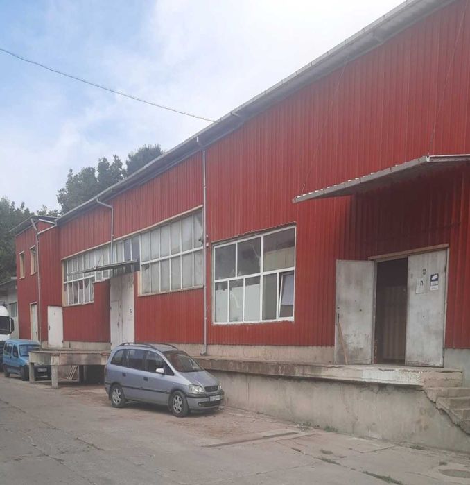 Продава се Промишлена сграда в Плевен, Индустриална зона - 841 кв.м за 219 €/кв.м - Снимка #2