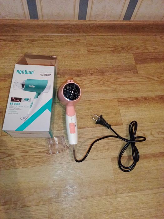 Продам абсолютно новый фен для волос — в упаковке