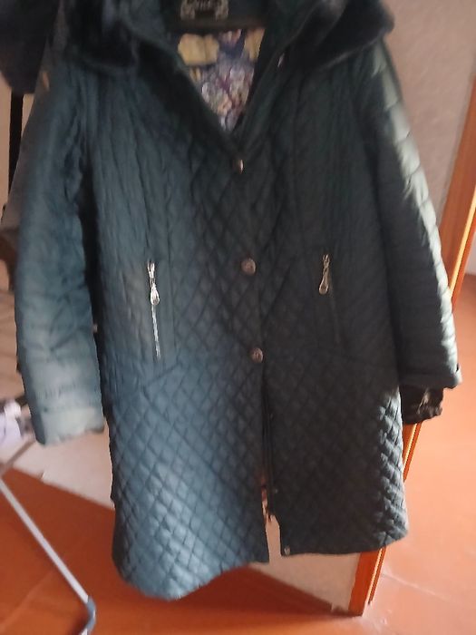 Продам пальто женское