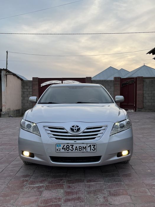 Тойота камри 40 2.4  бензин