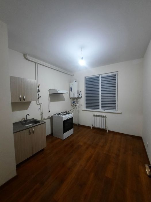 Сергили чоштепа метрони биринчи бекати 1хона 40минг