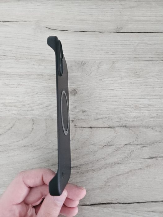 Husă slim iPhone 16 Plus
