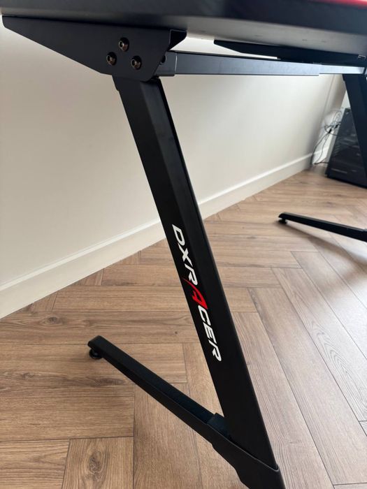 Игровой стол DxRacer
