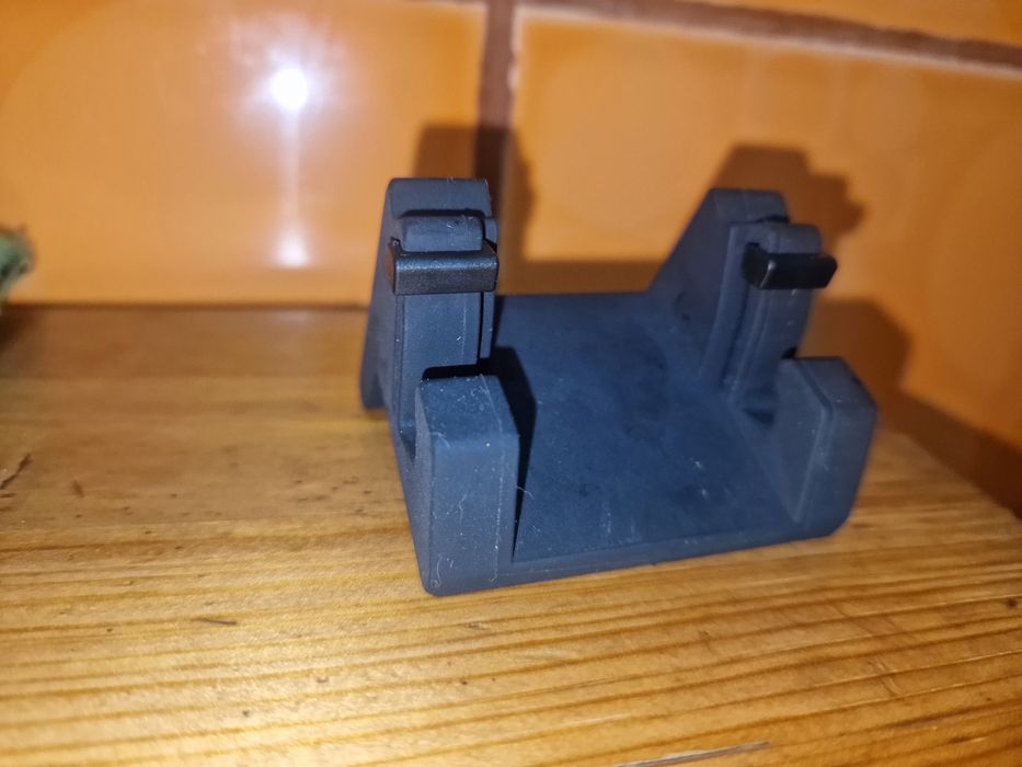 Suport telefon tesla model 3 Highland