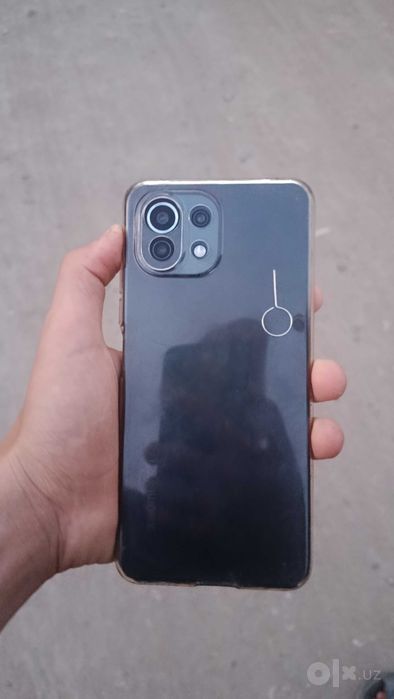 Telefon sotiladi...