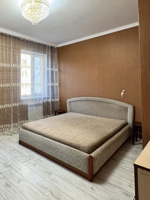 Продам б/у кровать
