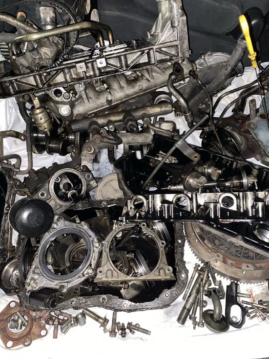 Мазда мпв на части дизел