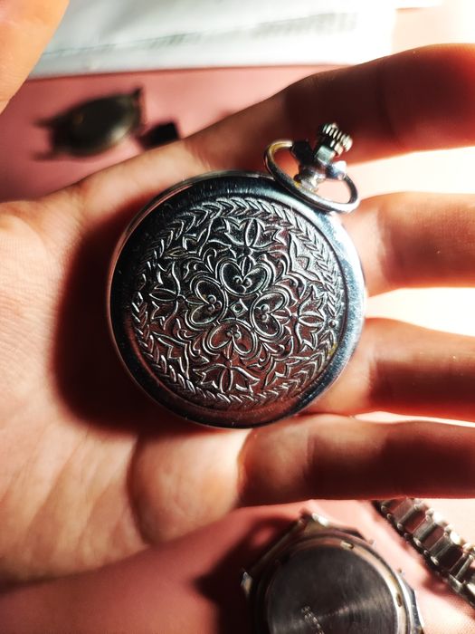 Карманные часы молния