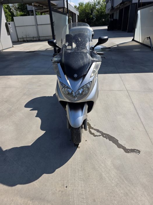 Yamaha majesty 400