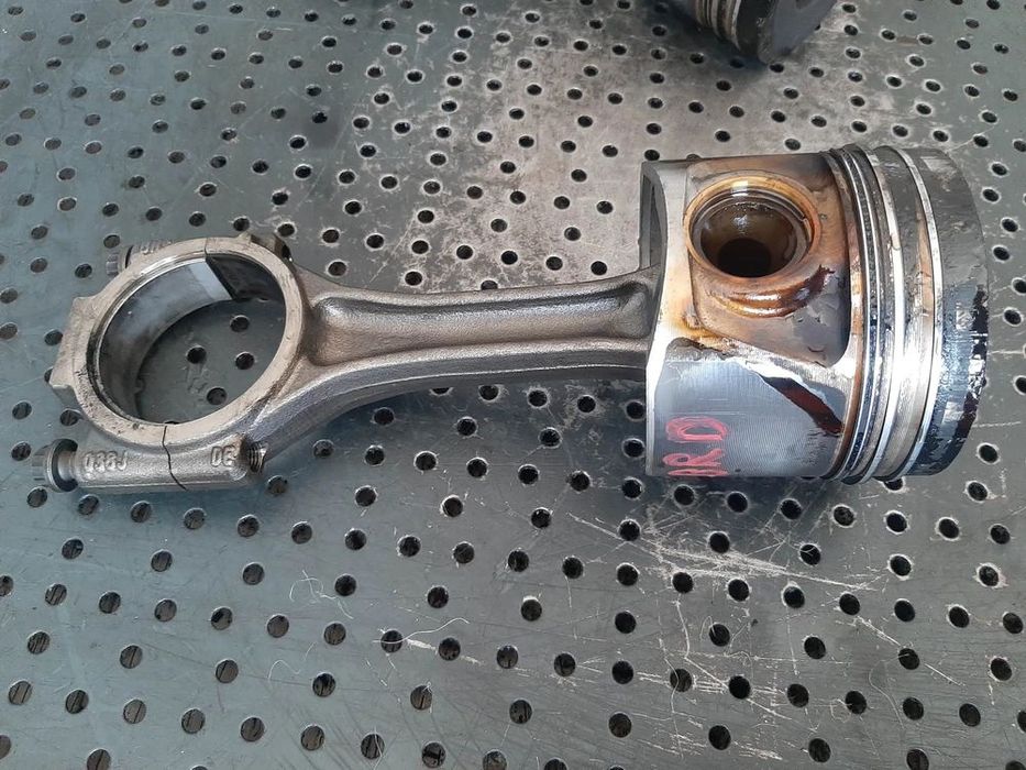 piston audi a4 b7 2.0 tdi brd
