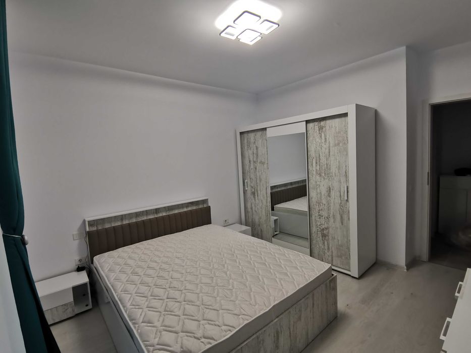 Închiriez apartament 2 camere în Grand Kristal Residence