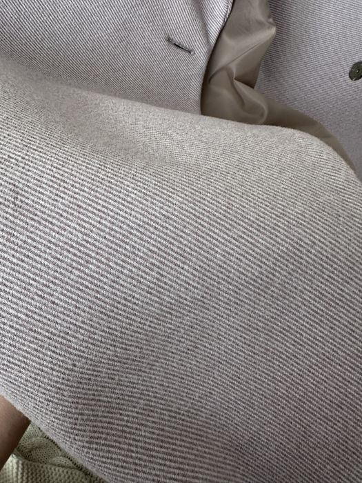 Продам демисезонное пальто!