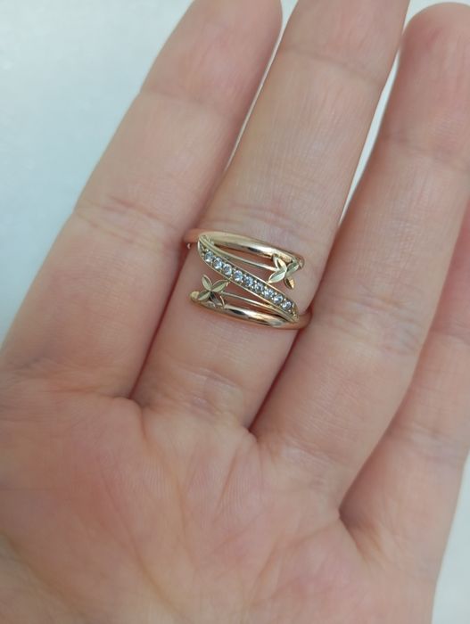 Tilla uzuklar 585 proba zavodskoy