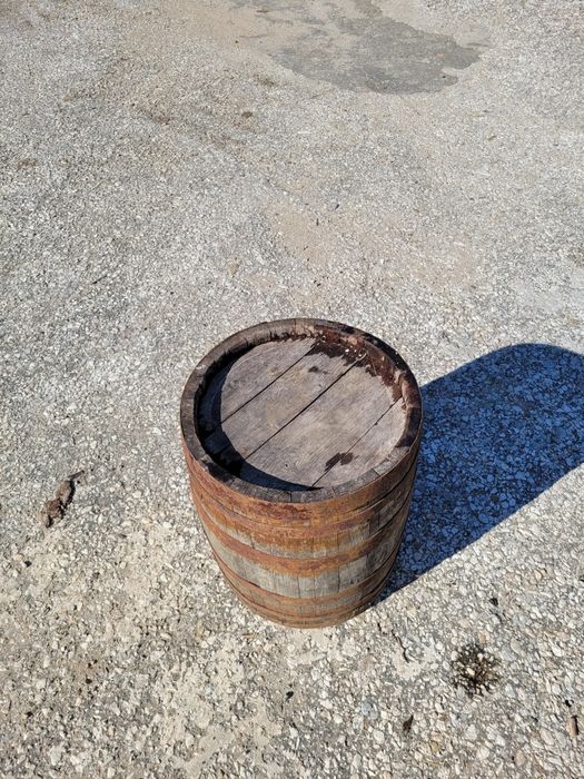 Дървени бурета декоративни