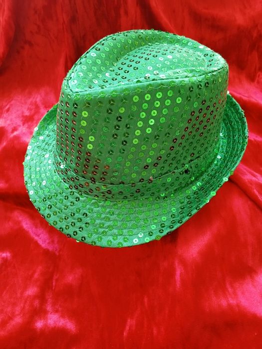 Шляпы маскарадные, карнавальные в наличии, Зорро, шериф, пират