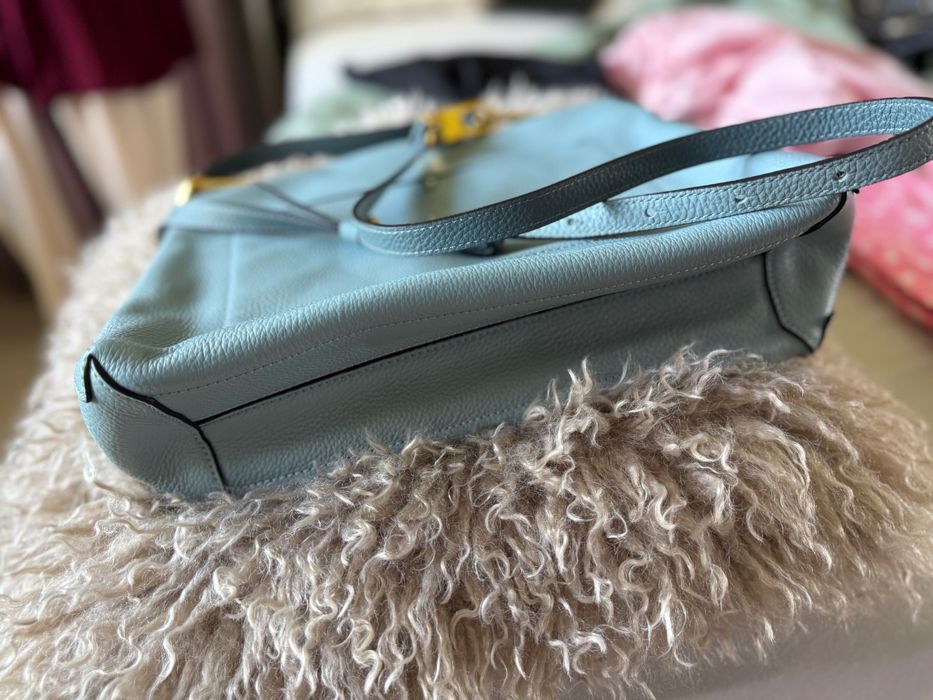 Оригинална чанта COCCINELLE