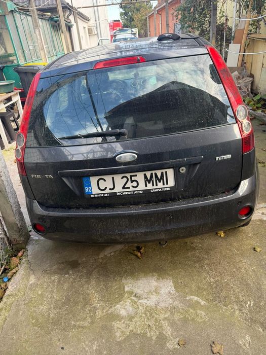 Vindem piese rezultate din dezmembrarea unui Ford Fiesta